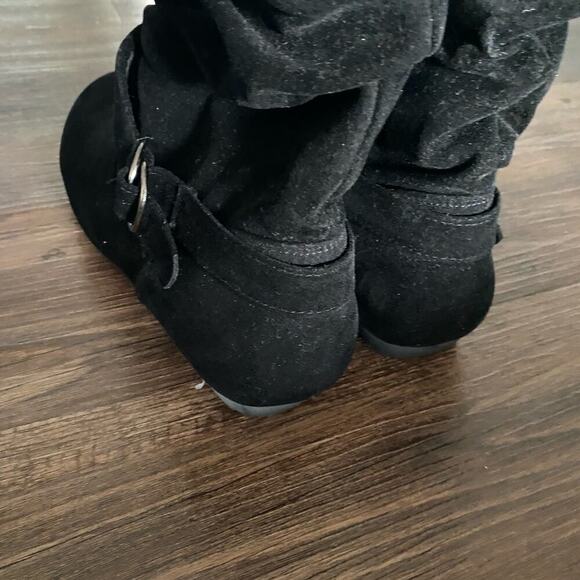 Shein Sz 40 black faux suede ankle boots - Picture 5 of 10